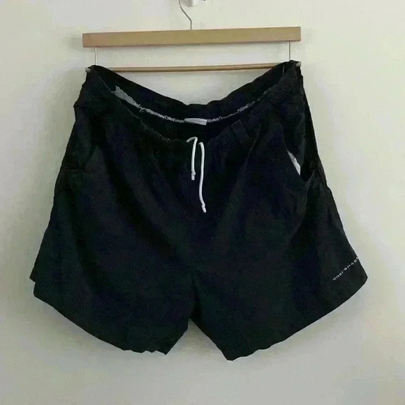 Men’s swim trunks - Picture 1 of 6